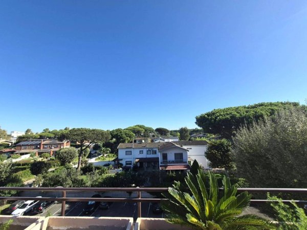 appartamento in vendita a Roma in zona Casal Palocco