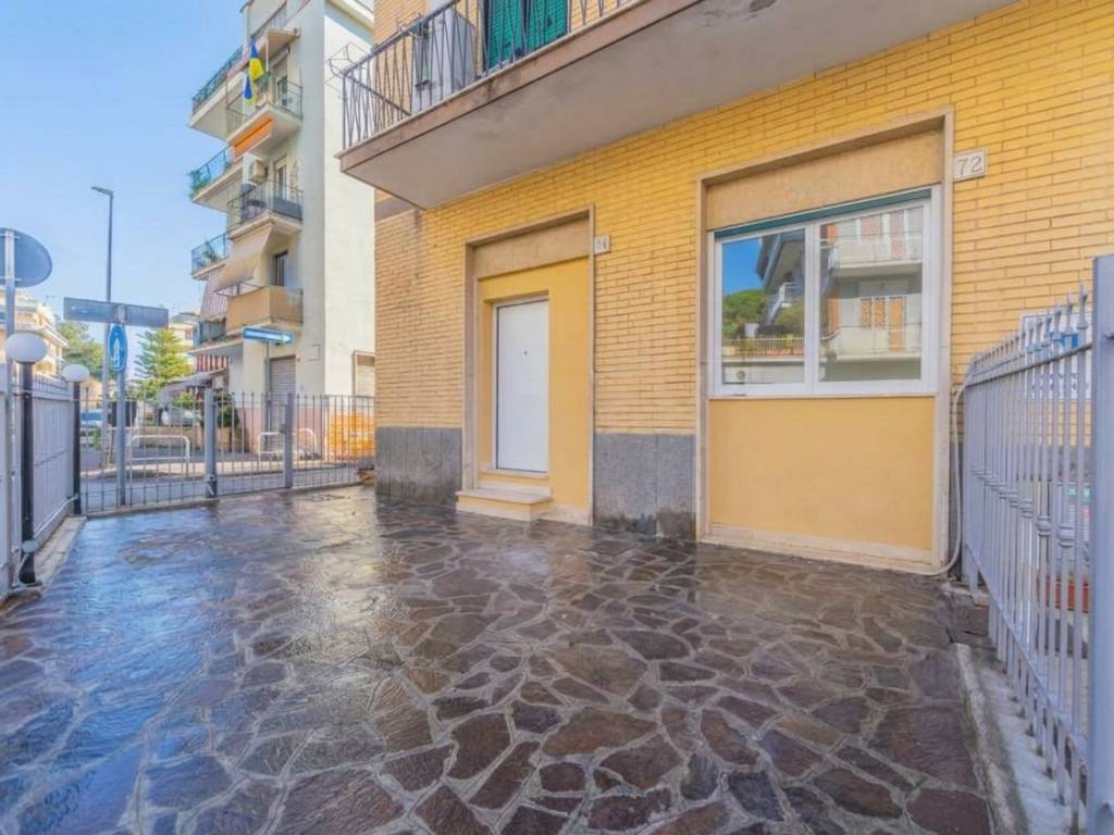 appartamento in vendita a Roma in zona Alessandrino