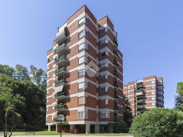 appartamento in vendita a Roma in zona Ardeatino