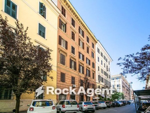 appartamento in vendita a Roma in zona Rione Prati