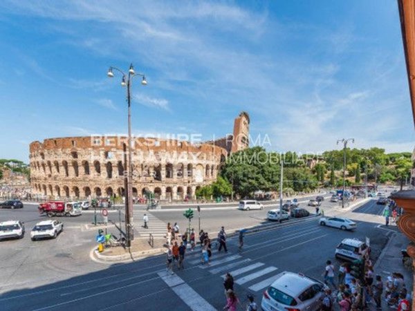appartamento in vendita a Roma in zona Celio