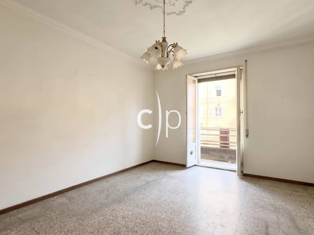appartamento in vendita a Roma in zona Appio Latino