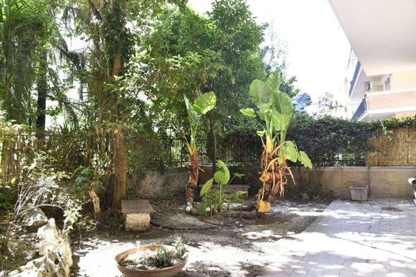 appartamento in vendita a Roma in zona Tor di Quinto