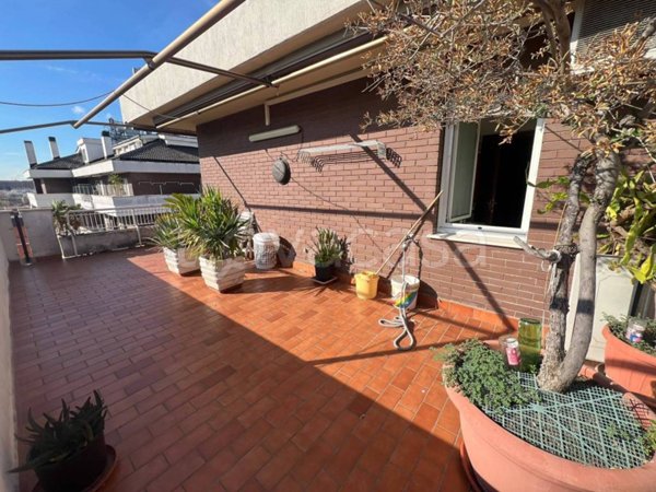 appartamento in vendita a Roma in zona Alessandrino