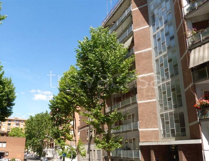 appartamento in vendita a Roma in zona Monte Sacro/Talenti