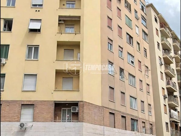 appartamento in vendita a Roma in zona Tuscolano