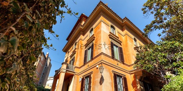appartamento in vendita a Roma in zona Nomentano