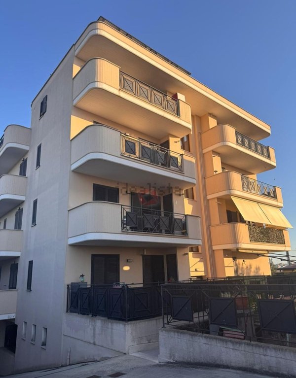 appartamento in vendita a Roma in zona Tor Vergata/Torrenova