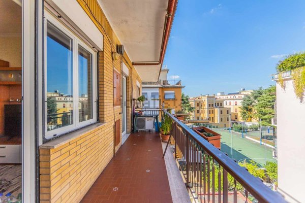 appartamento in vendita a Roma in zona Prenestino-Centocelle