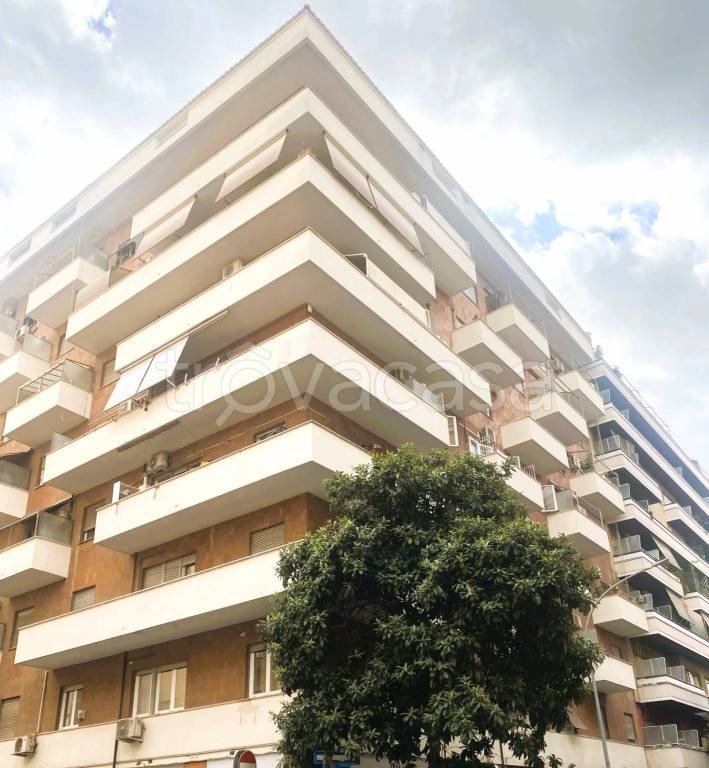 appartamento in vendita a Roma in zona Portuense