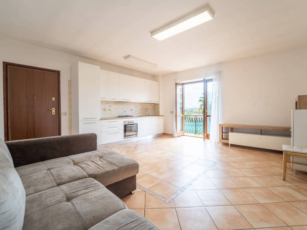 appartamento in vendita a Roma in zona Fosso di San Giuliano
