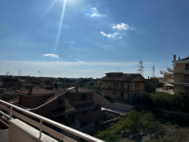 appartamento in vendita a Roma in zona Casalotti
