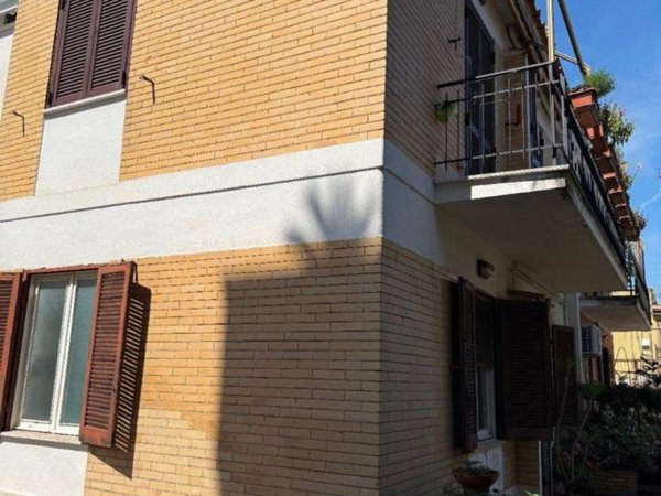 appartamento in vendita a Roma in zona Magliana Vecchia