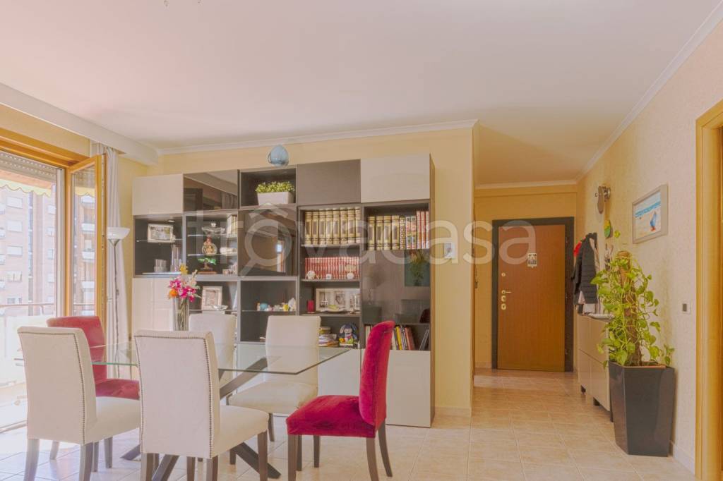 appartamento in vendita a Roma