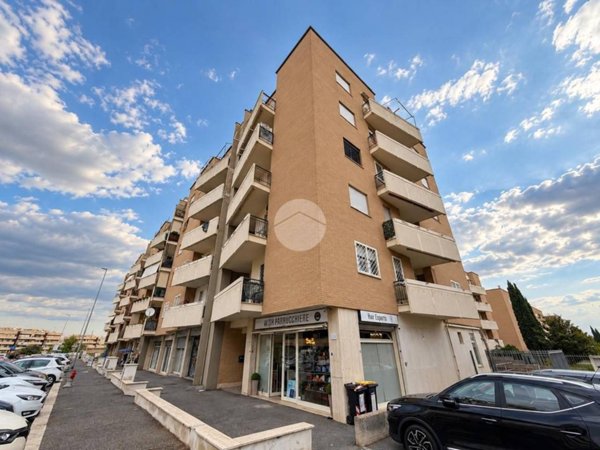appartamento in vendita a Roma in zona Collatino
