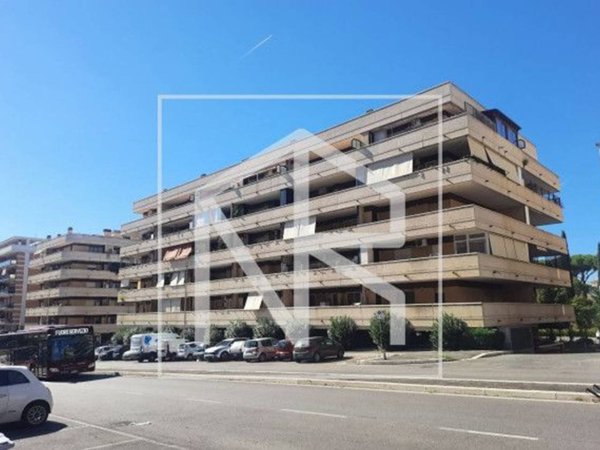 appartamento in vendita a Roma in zona Ponte di Nona