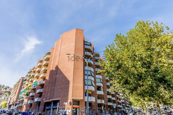 appartamento in vendita a Roma in zona Portuense
