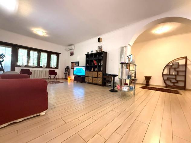 appartamento in vendita a Roma in zona Ostia