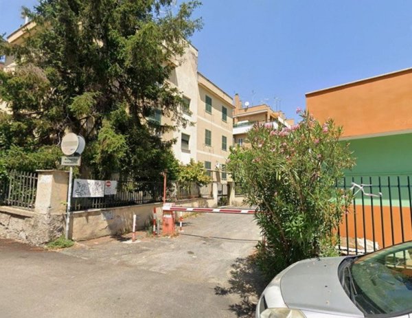appartamento in vendita a Roma in zona Primavalle