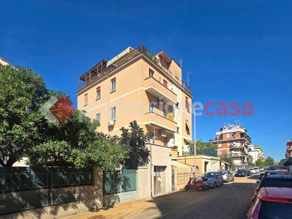 appartamento in vendita a Roma in zona La Pisana