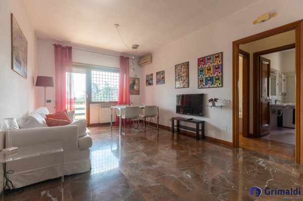 appartamento in vendita a Roma in zona Vigna Murata