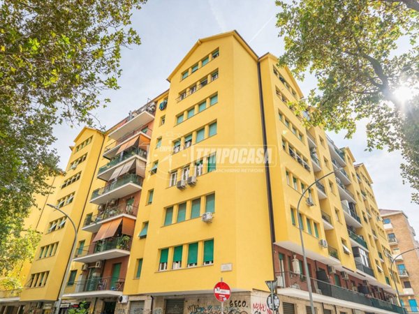 appartamento in vendita a Roma in zona Don Bosco