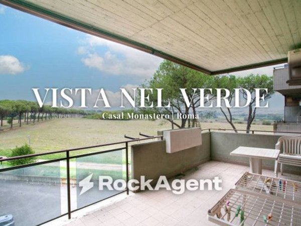 appartamento in vendita a Roma in zona Casal Monastero