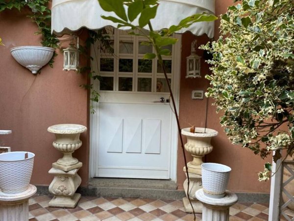 casa indipendente in vendita a Roma in zona Axa