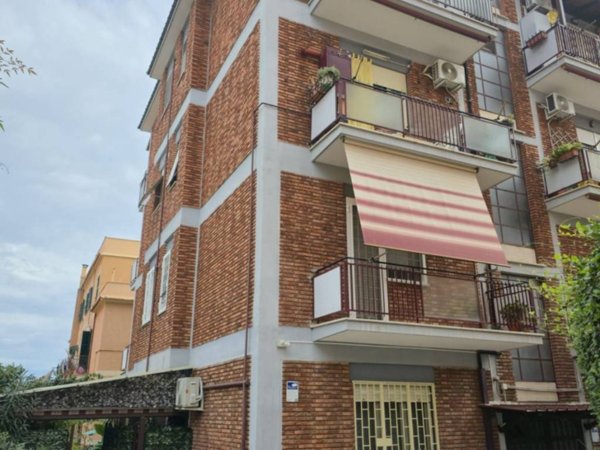 appartamento in vendita a Roma in zona Prenestino-Centocelle