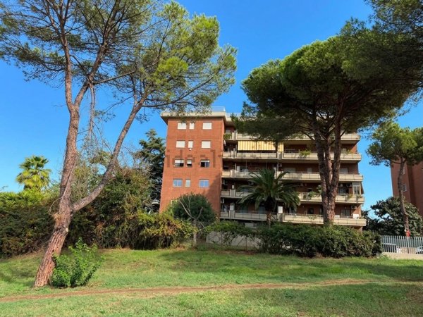 appartamento in vendita a Roma in zona Torrino