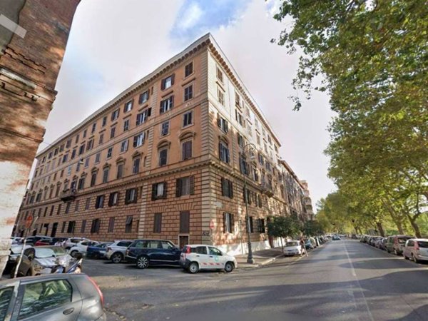 appartamento in vendita a Roma in zona Testaccio