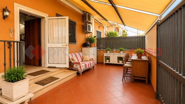 appartamento in vendita a Roma in zona Torre Angela