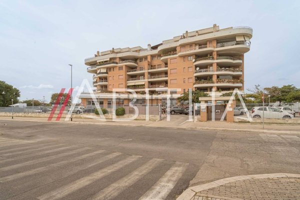 appartamento in vendita a Roma in zona Settecamini