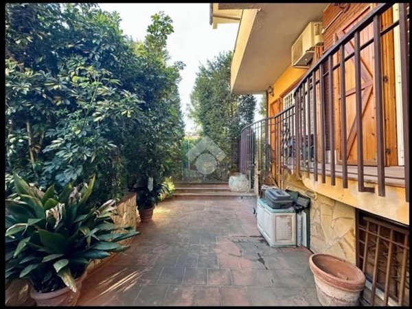 casa indipendente in vendita a Roma in zona La Pisana