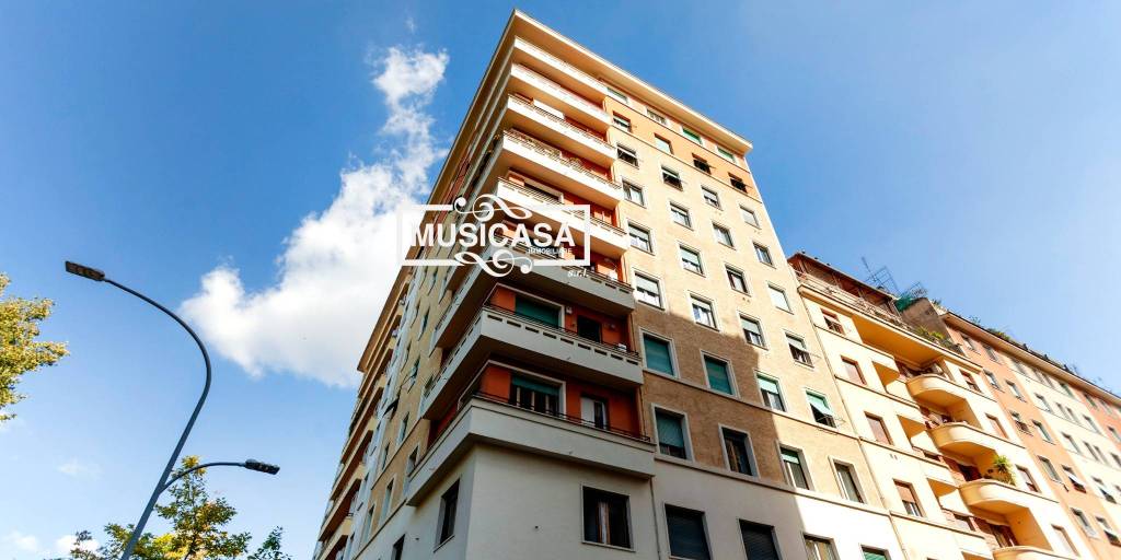 appartamento in vendita a Roma in zona Della Vittoria