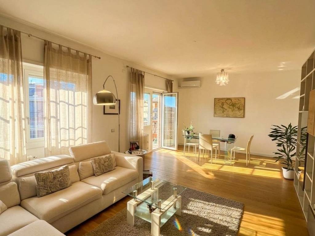 appartamento in vendita a Roma in zona Torrevecchia