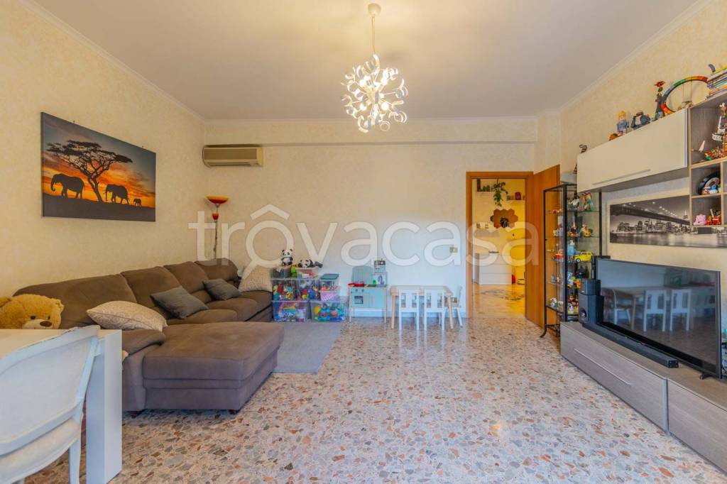 appartamento in vendita a Roma in zona Prenestino-Centocelle
