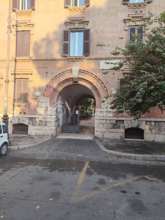 appartamento in vendita a Roma in zona Testaccio