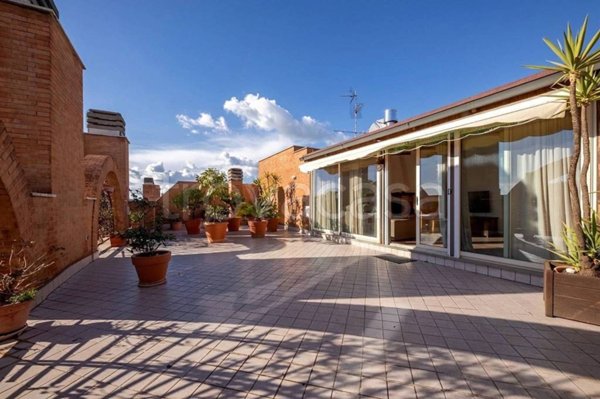 appartamento in vendita a Roma in zona Monte Sacro/Talenti