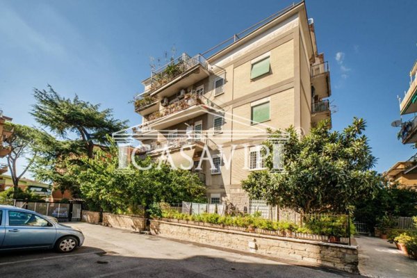 appartamento in vendita a Roma in zona Portuense