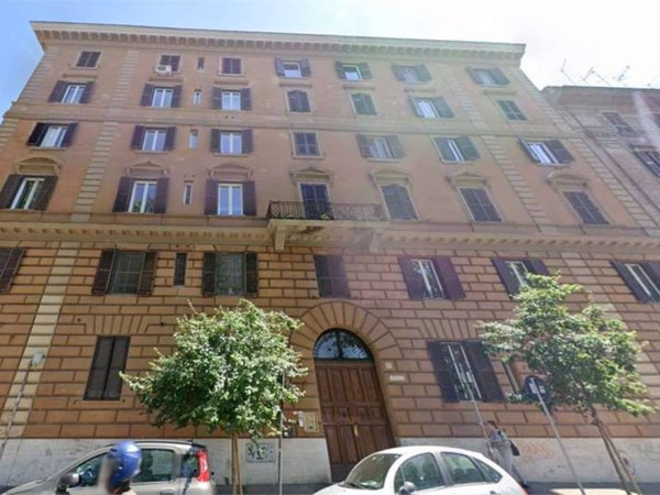 appartamento in vendita a Roma in zona Testaccio