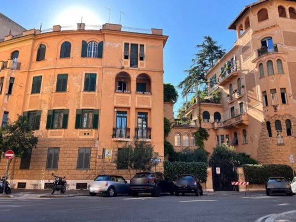 appartamento in vendita a Roma in zona Della Vittoria