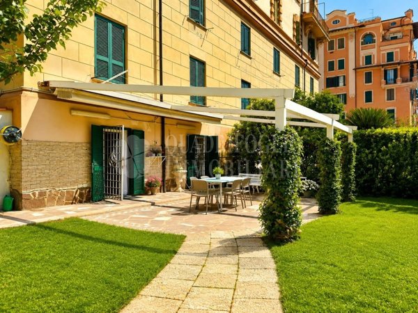 appartamento in vendita a Roma in zona Tuscolano