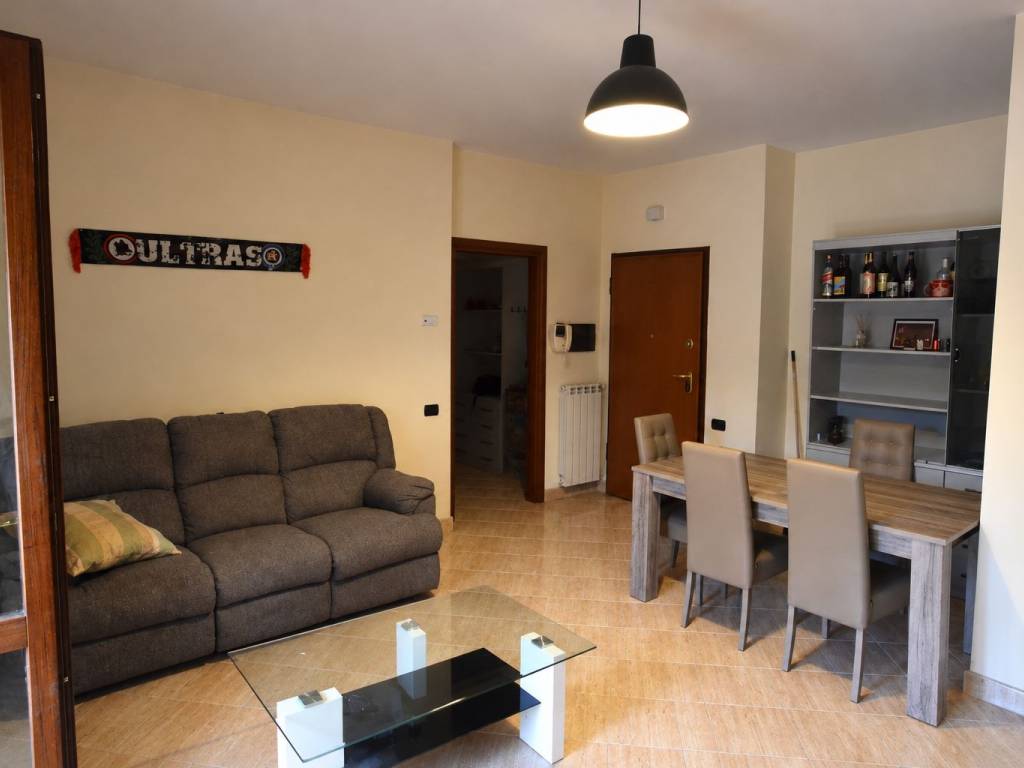 appartamento in vendita a Roma in zona Romanina