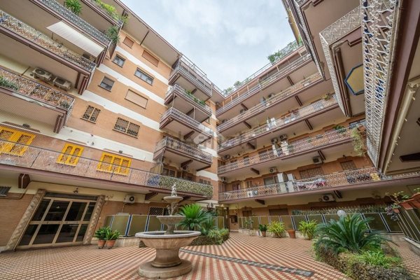 appartamento in vendita a Roma in zona Collatino