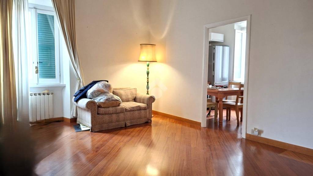 appartamento in vendita a Roma in zona Ostia