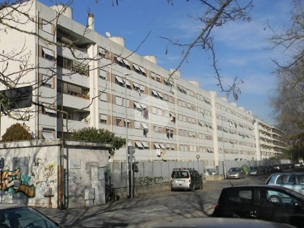 appartamento in vendita a Roma in zona Ponte Mammolo