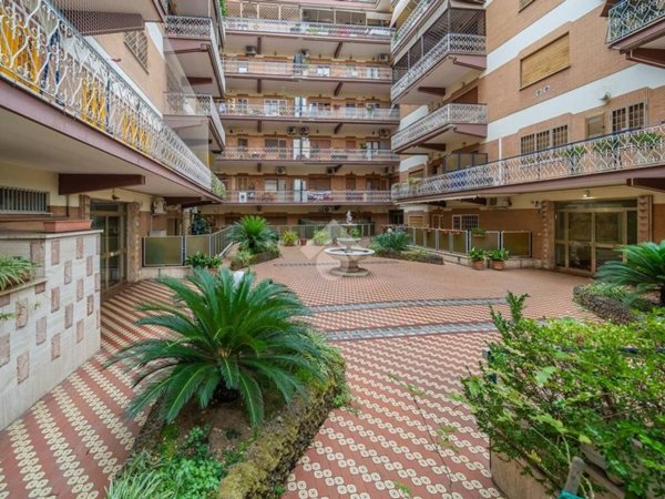 appartamento in vendita a Roma in zona Collatino