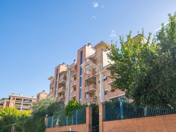 appartamento in vendita a Roma in zona Casal Morena