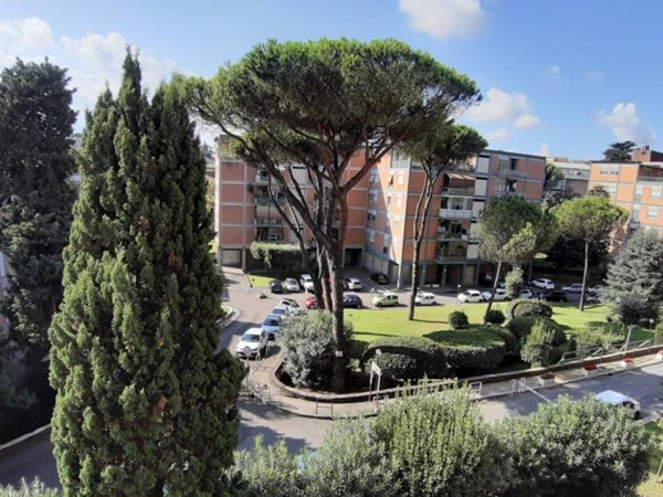 appartamento in vendita a Roma in zona Portuense